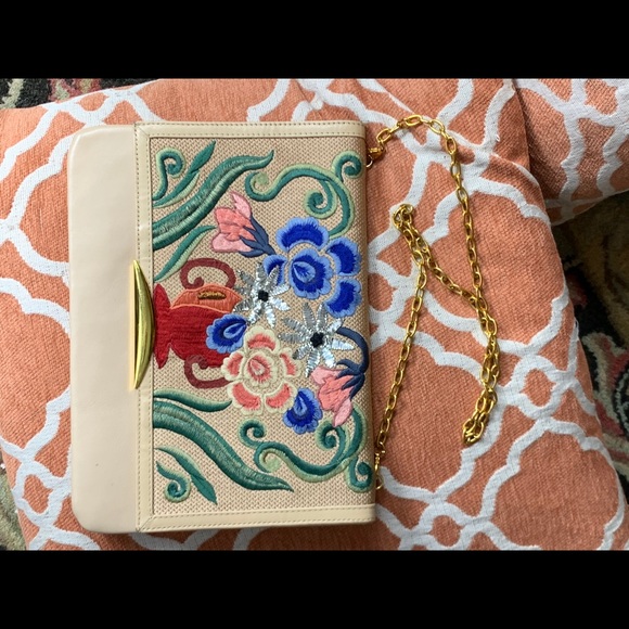 Lizzie Fortunato Handbags - Lizzie Fortunato Floral Embroidered Leather Purse